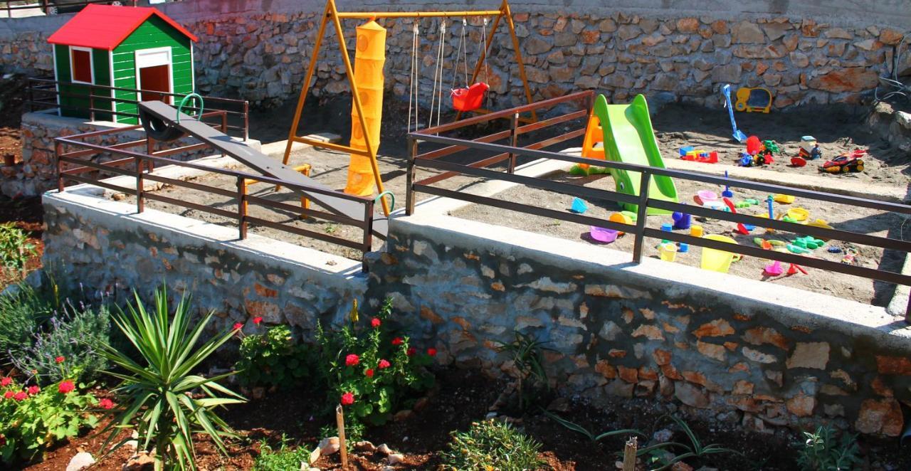 Apartments Villa Milna 1 بودفا المظهر الخارجي الصورة